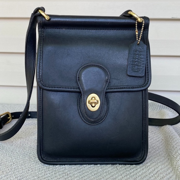 Coach Handbags - Vintage Coach Murphy✨